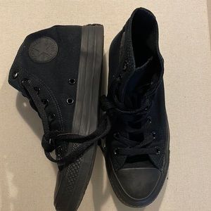 Black High-top Converse